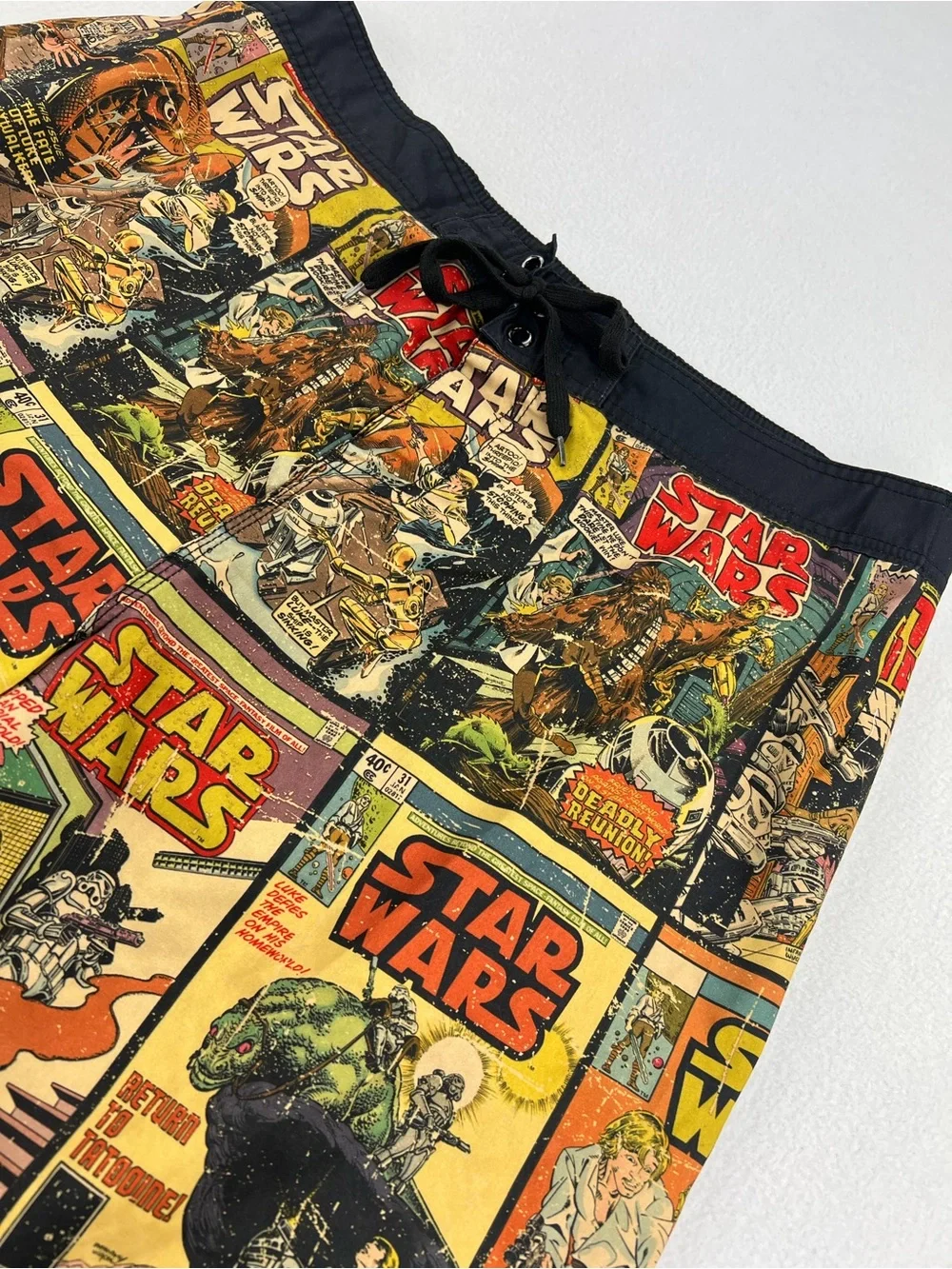 LucasFilm Star Wars Mens Retro Comic Strip All Over Print Board Shorts Size 2XL